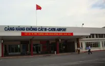 Nứt đường băng sân bay Cát Bi, nhiều chuyến bay bị hoãn