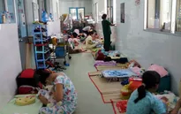 Bệnh viện Nhi đồng 2, TP.HCM quá tải vì dịch sốt xuất huyết