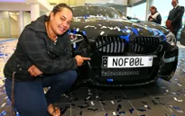 Trò đùa “ngược” bất ngờ nhân ngày Cá tháng tư của BMW