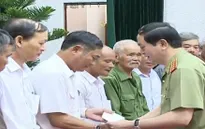 Đại tướng Trần Đại Quang thăm gia đình Mẹ Việt Nam Anh hùng tỉnh Ninh Bình