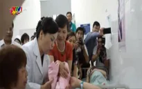 Bộ trưởng Bộ Y tế thăm và chúc Tết các bệnh viện tại TP.HCM