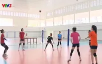 Các CLB bóng chuyền nữ Việt Nam "trốn" nhiệm vụ với Liên đoàn
