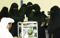 Lần đầu tiên phụ nữ Saudi Arabia có quyền bầu cử