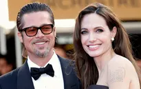 Angelina Jolie và Brad Pitt đã kết hôn trước đám cưới ở Pháp