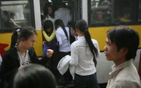 Lắp đặt camera chống quấy rối tình dục trên xe bus ở TP.HCM