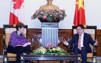 Phó Thủ tướng Phạm Bình Minh tiếp Bộ trưởng Phát triển và Pháp ngữ Canada