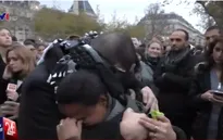 Người Hồi giáo vẫn được dang rộng vòng tay giữa lòng Paris