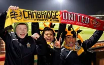 Man Utd “ép” fan mua vé xem trận đá lại với Cambridge