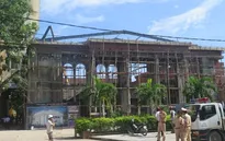 Quảng Trị: Xe cần cẩu đột nhiên gãy đôi, 1 người tử vong tại chỗ