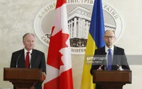 Ngoại trưởng Canada hội đàm với Thủ tướng Ukraine