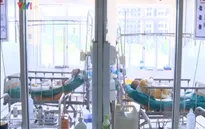 Bé trai nguy kịch do bỏng điện toàn thân khi đi câu cá