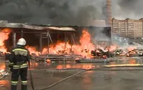 Nga: 9 người thiệt mạng trong vụ cháy chợ Kazan