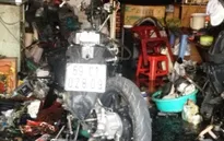 TP.HCM: Cháy nhà dân, ùn tắc giao thông nghiêm trọng