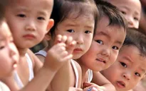 Trung Quốc cân nhắc thay đổi chính sách 1 con