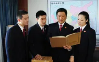 Căng thẳng cuộc chiến chống tham nhũng trong phim Chính nghĩa