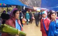 Rộn ràng những phiên chợ Tết