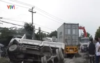 Hiện trường vụ xe container gây tai nạn liên hoàn ở TP.HCM