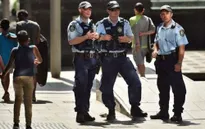 Australia đập tan âm mưu khủng bố
