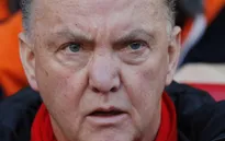 Man Utd không nên sa thải HLV Van Gaal nếu kết thúc ngoài top 4