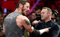 Rooney hạ knock-out nhà vô địch WWE bằng một cú tát