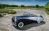 Rolls Royce ra mắt xe mui trần mới mang tên Bình Minh