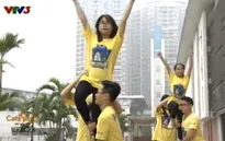 Học sinh trường Amsterdam thích thú chơi cheerleading