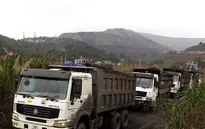 Xe quá tải ngang nhiên hoạt động tại Quảng Ninh