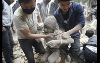 Gần 10.000 người thương vong do động đất tại Nepal