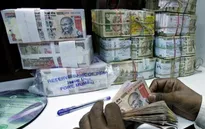 Ấn Độ phát hành tiền giấy loại 1 Rupee sau hơn 20 năm