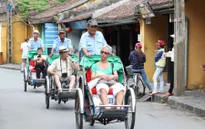 Du khách 5 nước được miễn thị thực đơn phương tăng vọt