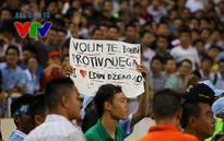 Dzeko được CĐV Việt Nam "ưu ái"