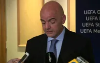 UEFA kêu gọi hoãn bầu Chủ tịch FIFA do bê bối tham nhũng
