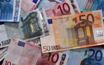 ECB giữ nguyên mức hỗ trợ thanh khoản cho Hy Lạp
