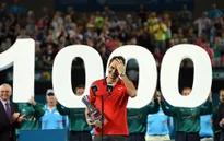 Thế giới banh nỉ ngả mũ trước Federer