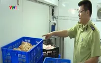 TP.HCM: Bắt gần 3 tấn thịt gà, thịt lợn không rõ xuất xứ