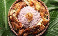 Về Mai Châu thưởng thức món xôi tím gà nướng mắc khén