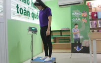 TP. HCM: Khách được giảm giá theo chiều cao, cân nặng
