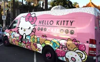 Độc đáo quán cà phê di dộng Hello Kitty