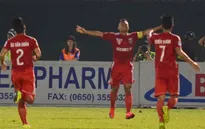 "Đè bẹp" HAGL 4-1, B. Bình Dương giành chức vô địch lượt đi