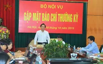 Làm rõ thông tin Hà Nội và Hà Tĩnh cắt hợp đồng hàng loạt giáo viên