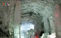 Khám phá quán bar bằng băng độc đáo dưới lòng đất