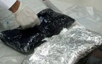 Bắt vụ vận chuyển 1kg ma túy đá qua biên giới
