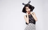 Á quân Vietnam’s Next Top Model 2014 lạ lẫm với hình ảnh chuột Mickey