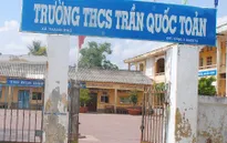 Phòng Giáo dục chỉ đạo trường trả lại phụ huynh tiền mua đồng phục