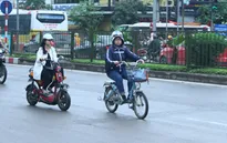 Xe đạp, xe máy điện phải đăng ký, đeo biển kiểm soát