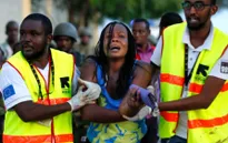 Kenya đình chỉ công tác nhiều quan chức cảnh sát sau vụ tấn công ở Garissa