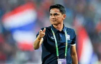 HLV Kiatisak không dự SEA Games để tập trung đấu với ĐT Việt Nam
