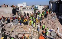 Sập nhà máy tại Pakistan khiến gần 90 người thương vong