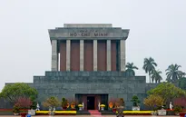 Lăng Chủ tịch Hồ Chí Minh mở cửa lại từ hôm nay (5/11)