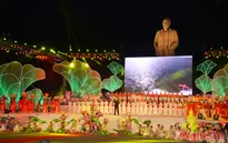 Khai mạc Lễ hội Làng Sen